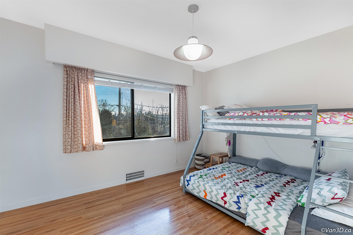 6050 Buchanan Street, Burnaby 18