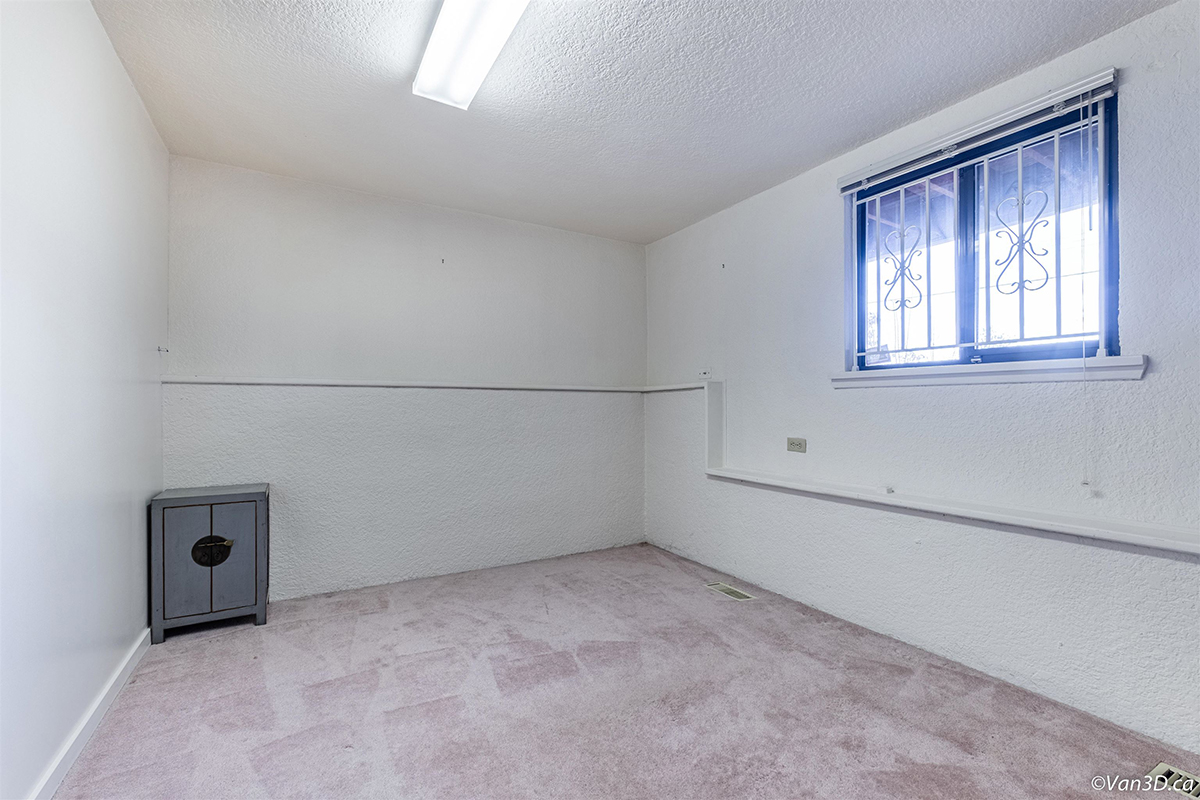 6050 Buchanan Street, Burnaby 30