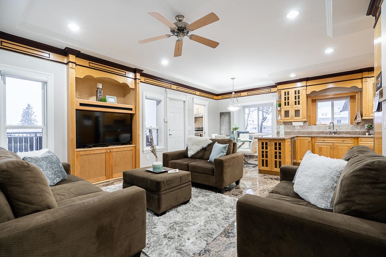 7529 Davies Street, Burnaby 10