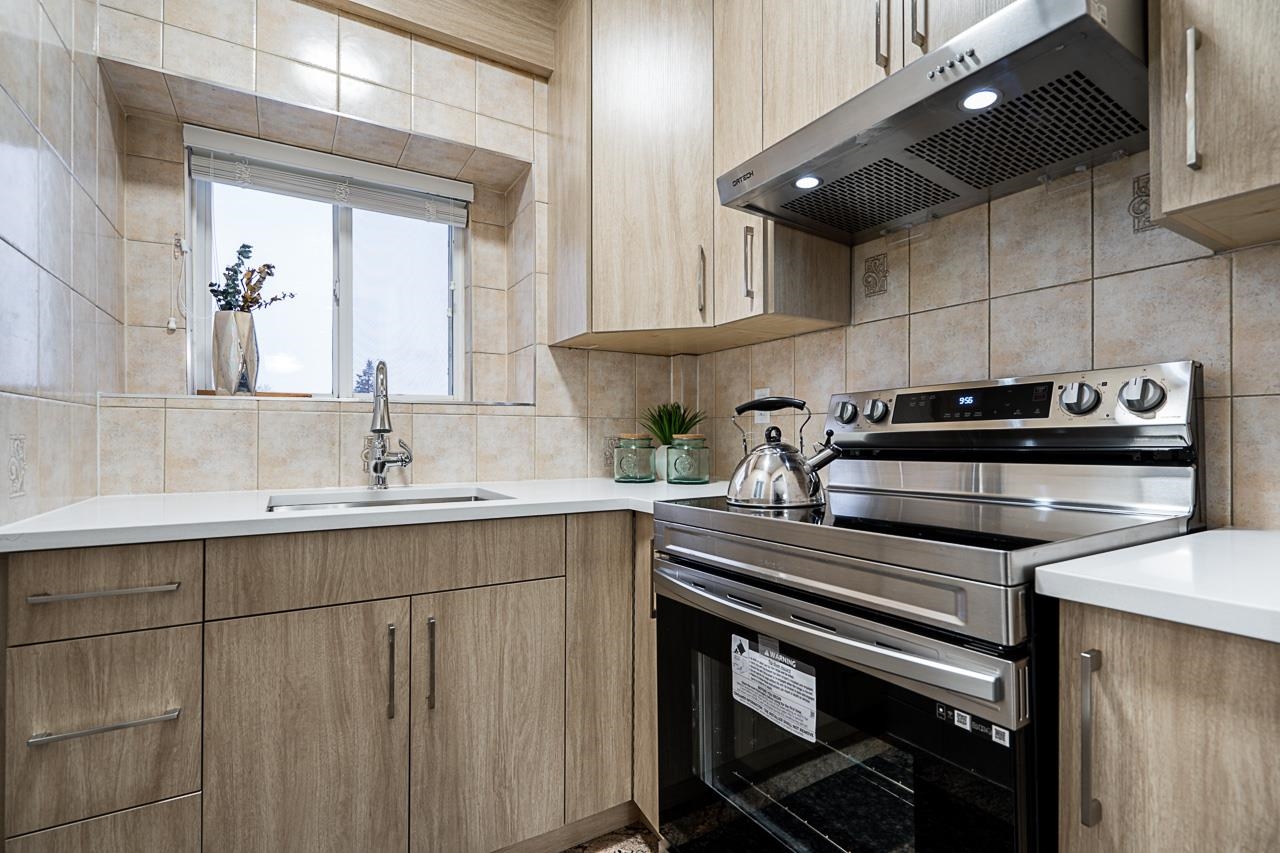 7529 Davies Street, Burnaby 18