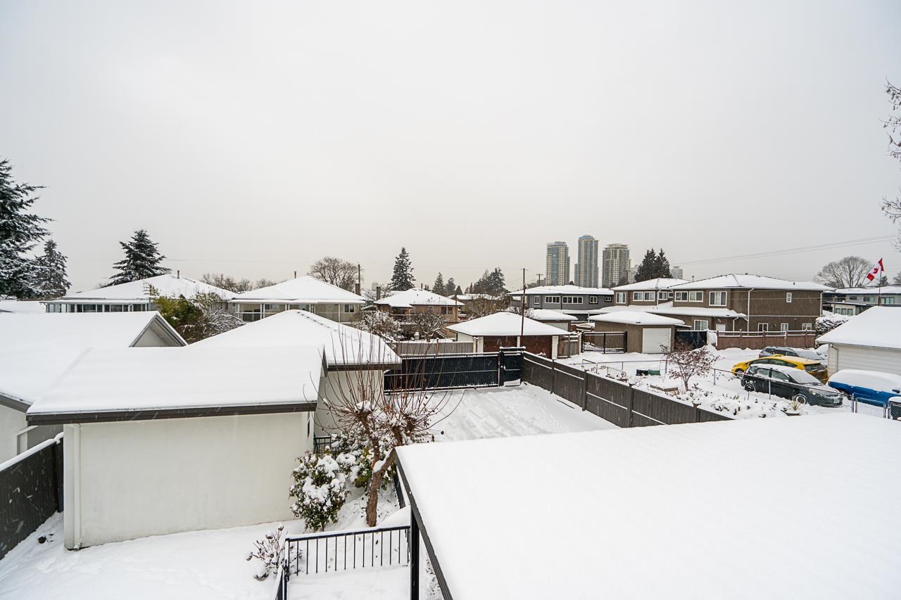 7529 Davies Street, Burnaby 28
