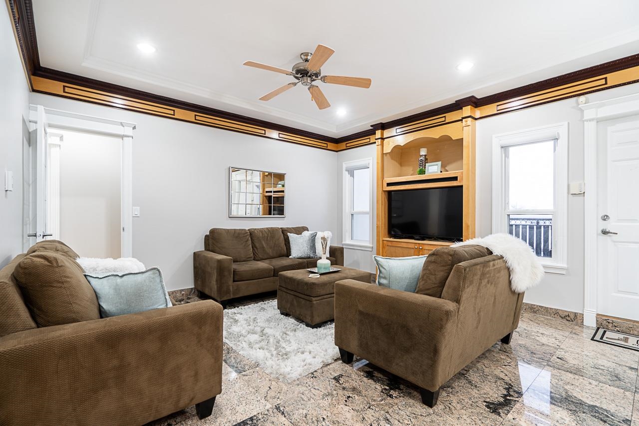 7529 Davies Street, Burnaby 8