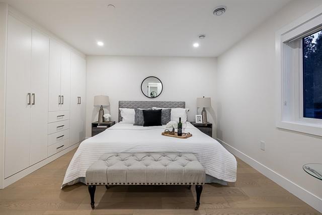 2970 VENABLES STREET VANCOUVER 17