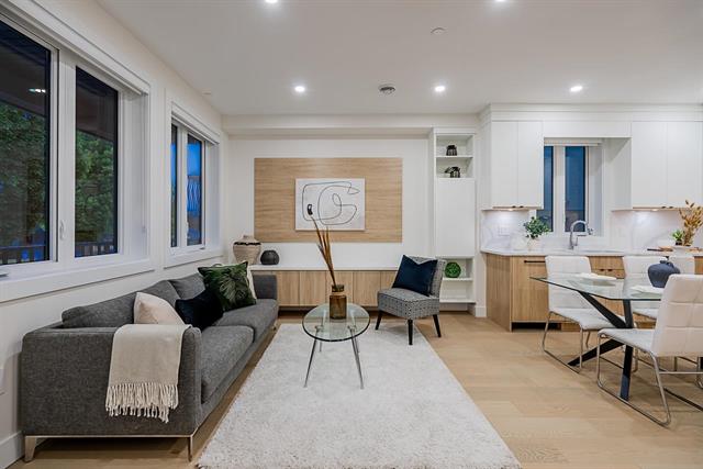 2970 VENABLES STREET VANCOUVER 6