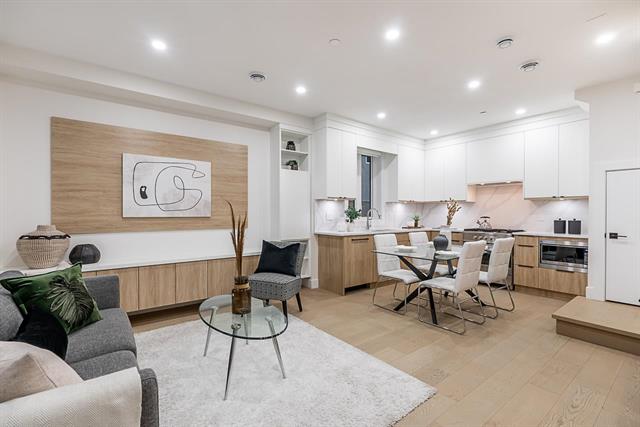 2970 VENABLES STREET VANCOUVER 7