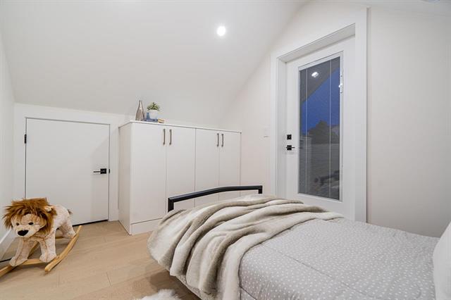 2972 VENABLES STREET VANCOUVER 18