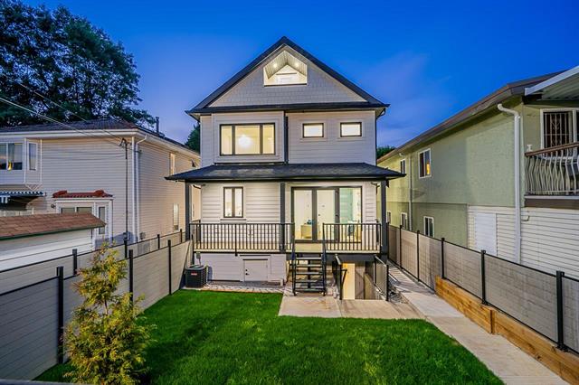 2972 VENABLES STREET VANCOUVER 29