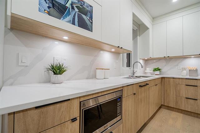 2972 VENABLES STREET VANCOUVER 9