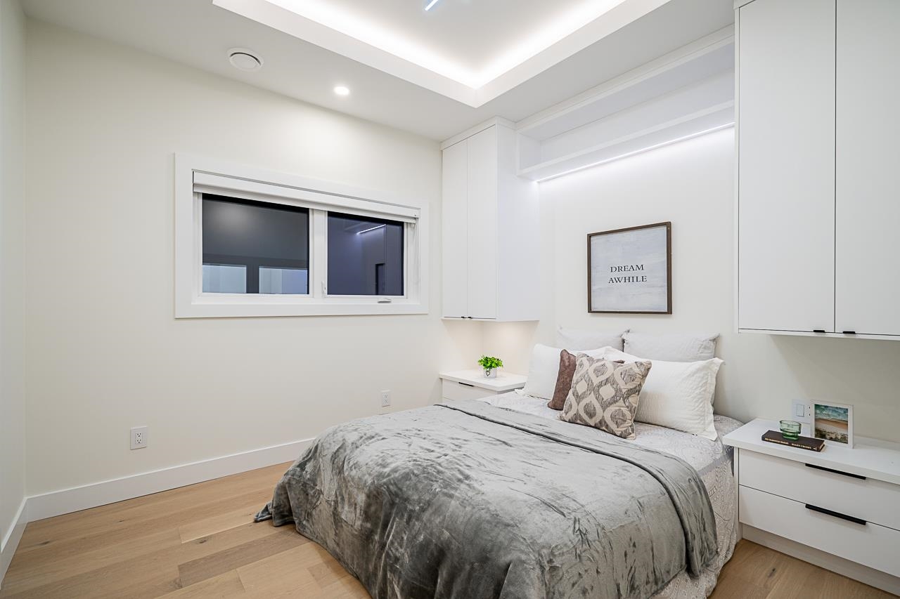 87 N GLYNDE AVENUE 24