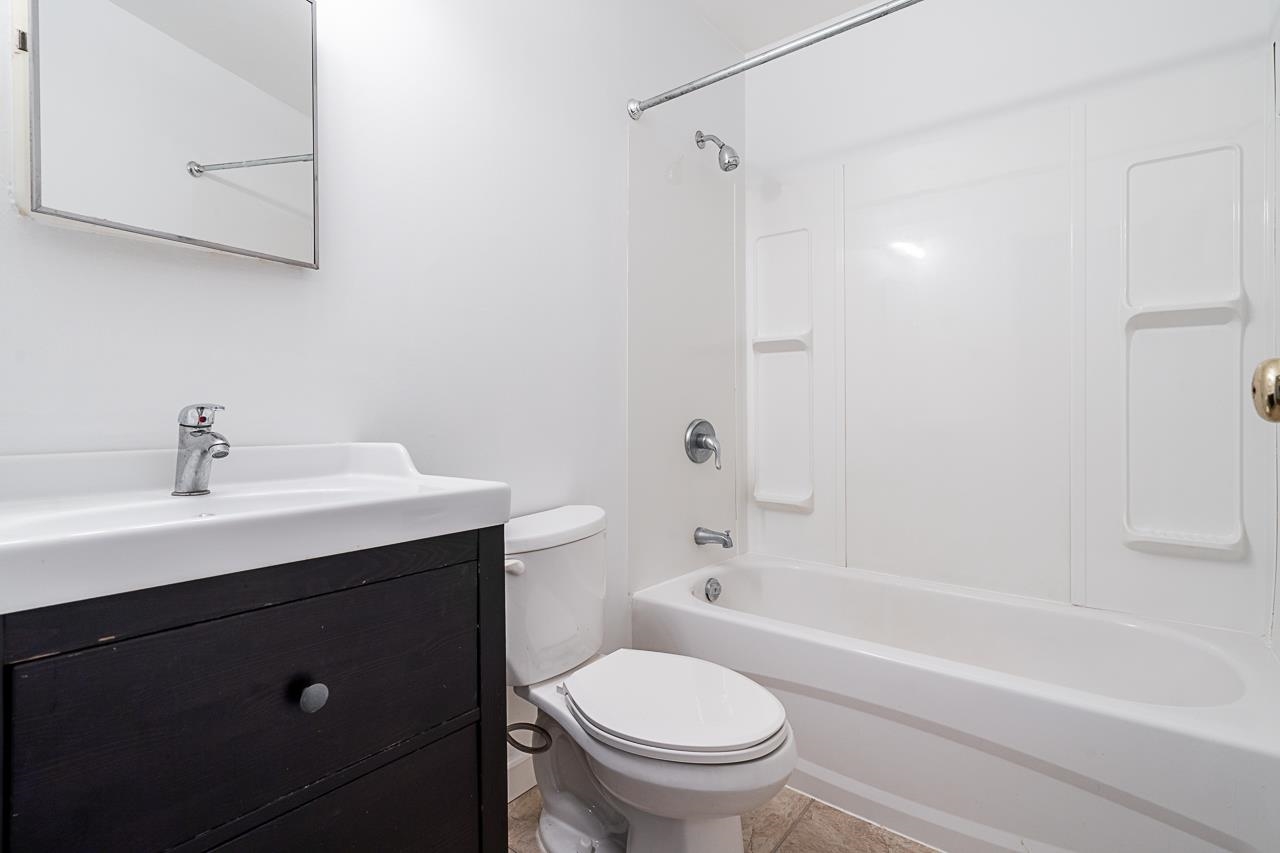 8916 ORION PLACE, Burnaby 23