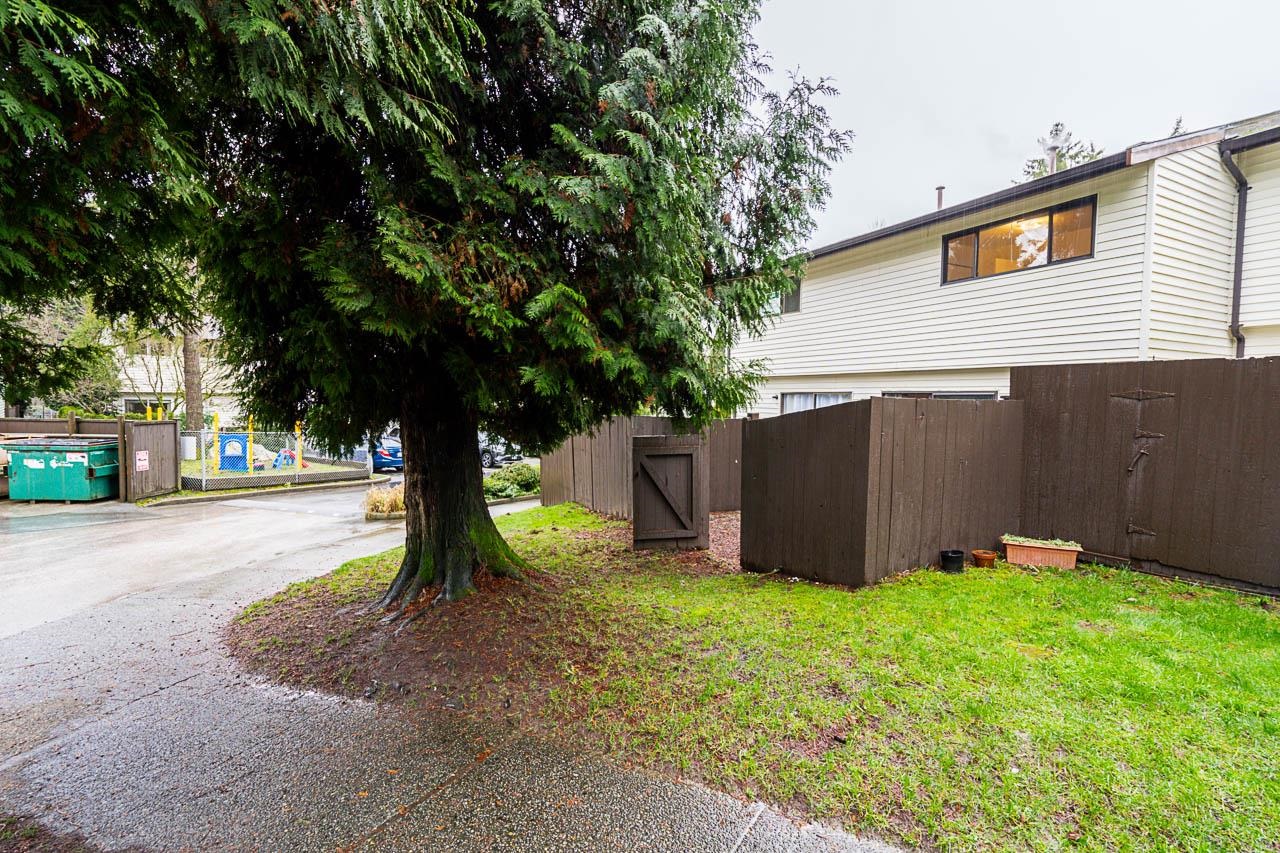 8916 ORION PLACE, Burnaby 32